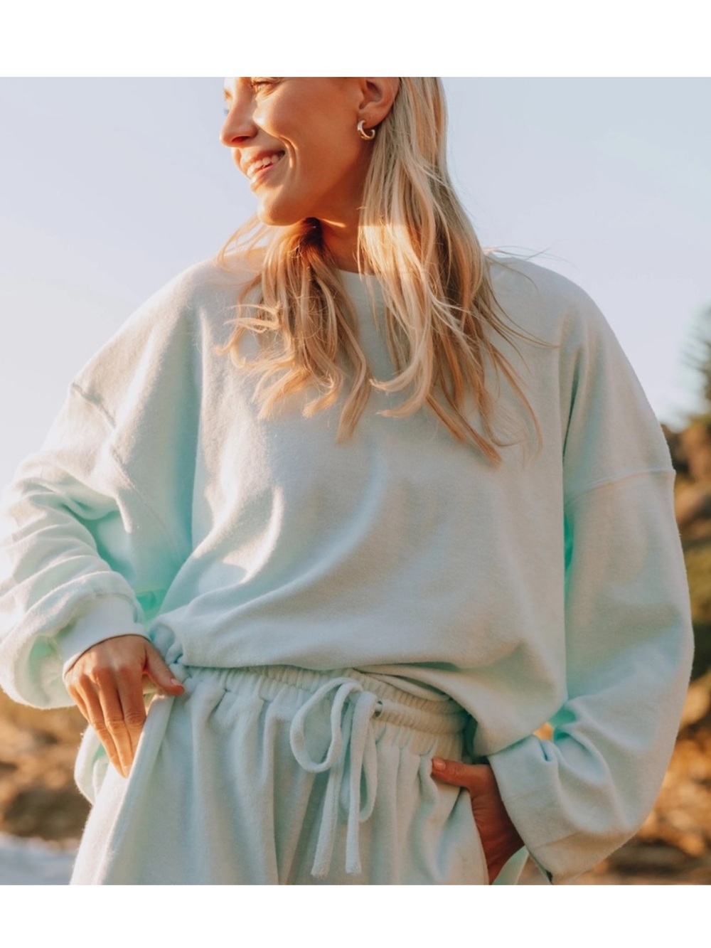 Daily Drills Terry Crewneck Sweatshirt and Shorts (SET) in Light Blue Mint